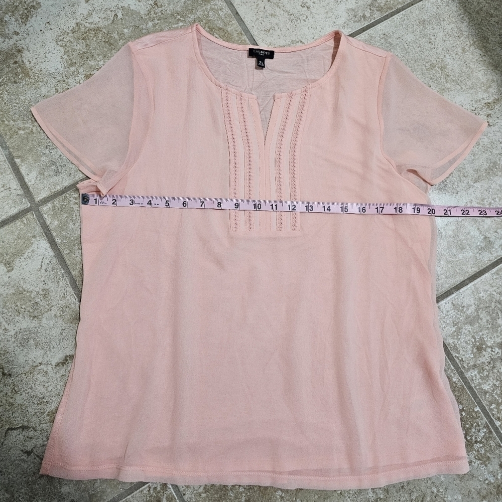 Talbots Womens Petite XL Pink Pintuck Blouse Sheer Sleeve Rayon Top Preppy - Picture 5 of 7